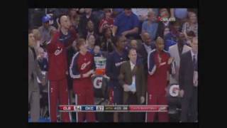 Mo Williams Hits 3 as Shot Clock goes off beyond Half Court 12 13 09 wmv [upl. by Nollie69]