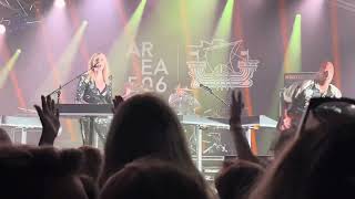 Metric “Gimme Sympathy” live  Area 506 Saint John NB 06082023 [upl. by Ardnuhs]