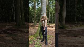 Survival Pfeile herstellen 🏹 Federn aus Panzertape survival bushcraft skills [upl. by Kayle606]