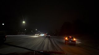 quotDodgingquot Spun out vehicles on ICY Hill on Kipling Street Lakewood Colorado [upl. by Etep]