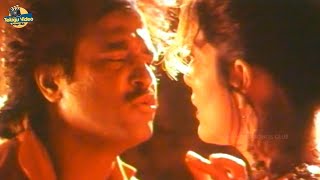 RAJINIKANTH  DALAPATHI MOVIE  CHILAKAMMA CHITIKEYANGA SONG  SHOBANA [upl. by Etnasa]