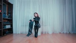 HAUL AND TRY ON BOOTS BOOTIES OVERKNEES THIGHHIGH BOOTS WEARING LEATHER LEGGINGS AND LATEX TOP [upl. by Mlehliw]