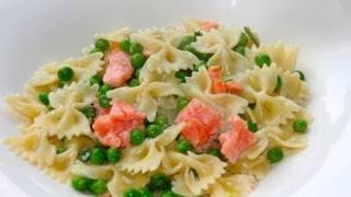 pasta met gerookte zalm [upl. by Nuhsyar605]