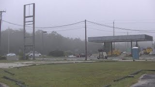 Exploring an Abandoned Texaco gas station [upl. by Toy]