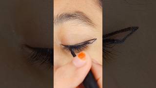 Simple amp easy Eyeliner look 😍 New style eyeliner shorts eyeliner [upl. by Nylsirk]