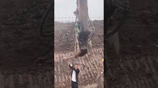 Retaining wall steel pipe installation process [upl. by Yer358]