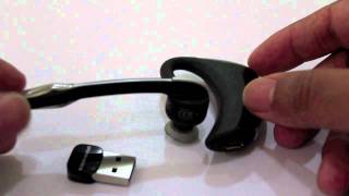 Plantronics Voyager PRO UC V2 Review [upl. by Gnous]