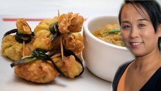 Thai Crispy Wonton Parcels Fried Chicken Wonton Recipe [upl. by Hollinger]