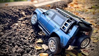 RC Running Relax  Pinecone SG2402 Land Rover Defender [upl. by Sirdna577]