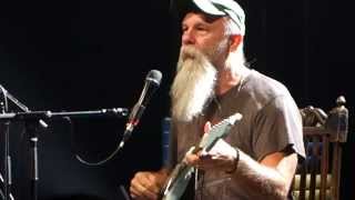 Seasick Steve  Summertime Boy Live  Le Bataclan [upl. by Demahum]