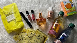 11 Oriflame katalógus új termékei megérkeztek avagy Mai unboxing videóm  Mi van a csomagomban [upl. by Dav]