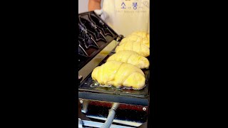 【カリじゅわ〜！】何個でも食べたい！！話題沸騰の塩パンたい焼きがおいしすぎる！！  Salt Bread Taiyaki shorts [upl. by Ai]