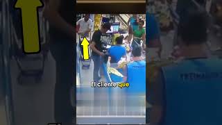 Cliente Heroico Evita Asalto en Supermercado [upl. by Lal]