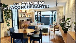 TOUR por uma CASA INCRÍVEL super ACONCHEGANTE com uma COZINHA dos SONHOS  Gaby Garciia [upl. by Ahterahs]