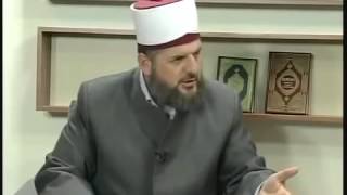 A pranohet namazi në kishë  DrShefqet Krasniqi [upl. by Guria]