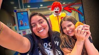 O Ronald Mcdonald do Mal está atrás da Aninha 🚨 [upl. by Keir]