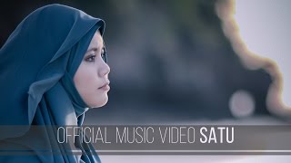 Najwa Latif  Satu   Official Music Video  NajwaLatif [upl. by Elacim266]