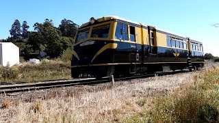 32RM departing Daylesford Railway Station [upl. by Ambrosane704]