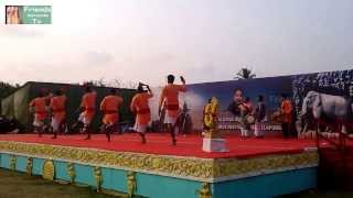 Oyilattam  Tamizhan Traditional Danceஒயிலாட்டம் [upl. by Crudden886]