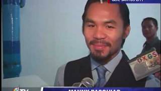 Manny Pacquiao gives Mommy Dionisia a diamond set [upl. by Eart999]