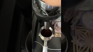 Quick testing DF64 coffer Grinder [upl. by Egroej]