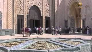 Maroc  La mosquée Hassan II à Casablanca [upl. by Didi]