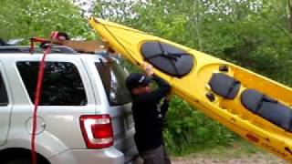 Kayak Loader for SUVs Hobbit Roller In Use For those DIY ers [upl. by Adli]