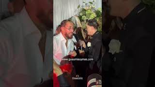 Mau y Ricky con Guaynaa cantando DESCONOCIDOS en la boda de Lele Pons MauYRicky Guaynaa boda [upl. by Niltac671]