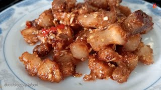 Fried Pork Chilli Lemongrass  Simple Pork Recipe [upl. by Pomfret659]