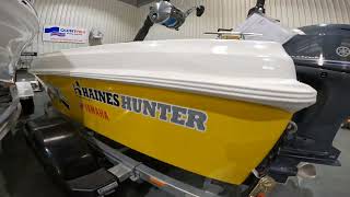 haineshunter 400 Seawasp powered by Yamaha F40LA Tiller Steer [upl. by Oirasan]