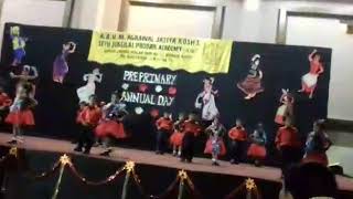 Pari Salunke dancing on Poddar Academy Annual Day Nursery 2018 [upl. by Ecnatsnok580]