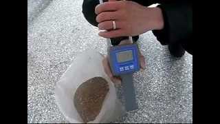 Sawdust Moisture Meter KJ TK100W [upl. by Aloysia]