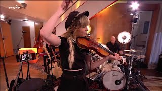 Roundtable Rival  Lindsey Stirling Live Performance on Privatkonzert [upl. by Sergeant93]