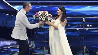 Sanremo 2022 Elisa torna in gara dopo 21 anni e conquista i social quotUn angeloquot [upl. by Goulette]