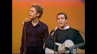 Simon and Garfunkel  Scarborough Fair Live [upl. by Wylde]