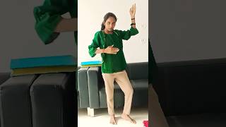 Chal nayi aur tal Naya ❤️trending shorts short dance explore vairal [upl. by Willcox]