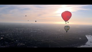 Balloon Sail 2022 Mit Heißluftballons in 300 Metern Höhe über Kiel hinweg [upl. by Reivaj196]