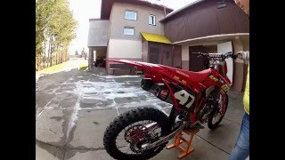 Honda CRF 250R 2016 Yoshimura RS9 [upl. by Angelique]