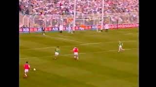 JARLATH BURNS PASSES TO KIERAN MCGURK WHO KICKS OVER A BEAUTY  ARMAGH V MEATH 1994 LEAGUE FINAL GAA [upl. by Stefania843]