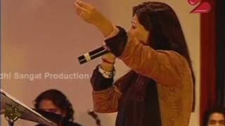 Muhinja Yaar Mitha  Sanam Marvi  Sindhi program in Dubai [upl. by Leanard]