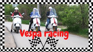 Vespa GTS 300 HPE VS Vespa Racing sixties 300 hpe Polini variator competition Race between Vespas [upl. by Leonie]