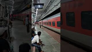 Tapaswini Express Puri to Hatia in Puri Station Subscribe and like to reach 100000 subscribers [upl. by Netsirc]