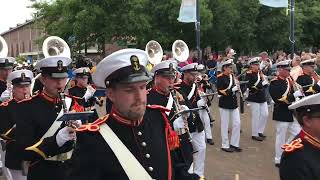 Taptoe Marinierskapel der Koninklijke Marine en The Band of the HM Royal Marines Portsmouth UK [upl. by Boone]