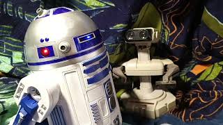 Preview of R2D2 we wish you a Merry Christmas [upl. by Aken]