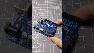 Sensor Ultrasonik HCSR04 arduino arduinoproject [upl. by Genna]