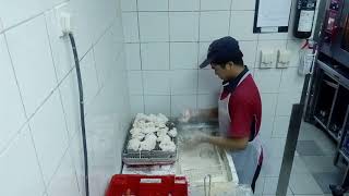 kfc cooking process [upl. by Tomlin]