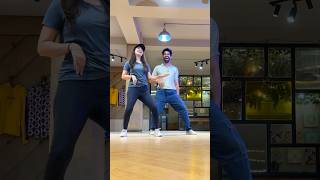 Jab mil baithe do yaar Twist Dance cover Pranjal Datta and Priyanka Mitra bollywood youtubeshorts [upl. by Enisaj703]