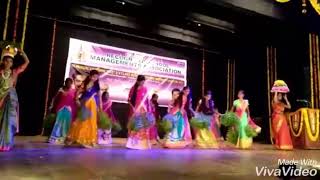 V6 bonalu Song Dance by Radiant school students choreography by Nithesh Gupta [upl. by Feil115]