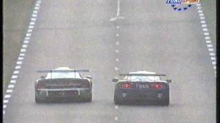 Porsche GT1 versus McLaren F1 GTR Le Mans 1996 [upl. by Hamehseer]