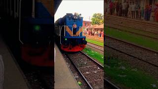 Sundarban Express Train shorts train trainshorts noapara bangladesh [upl. by Adnilram]